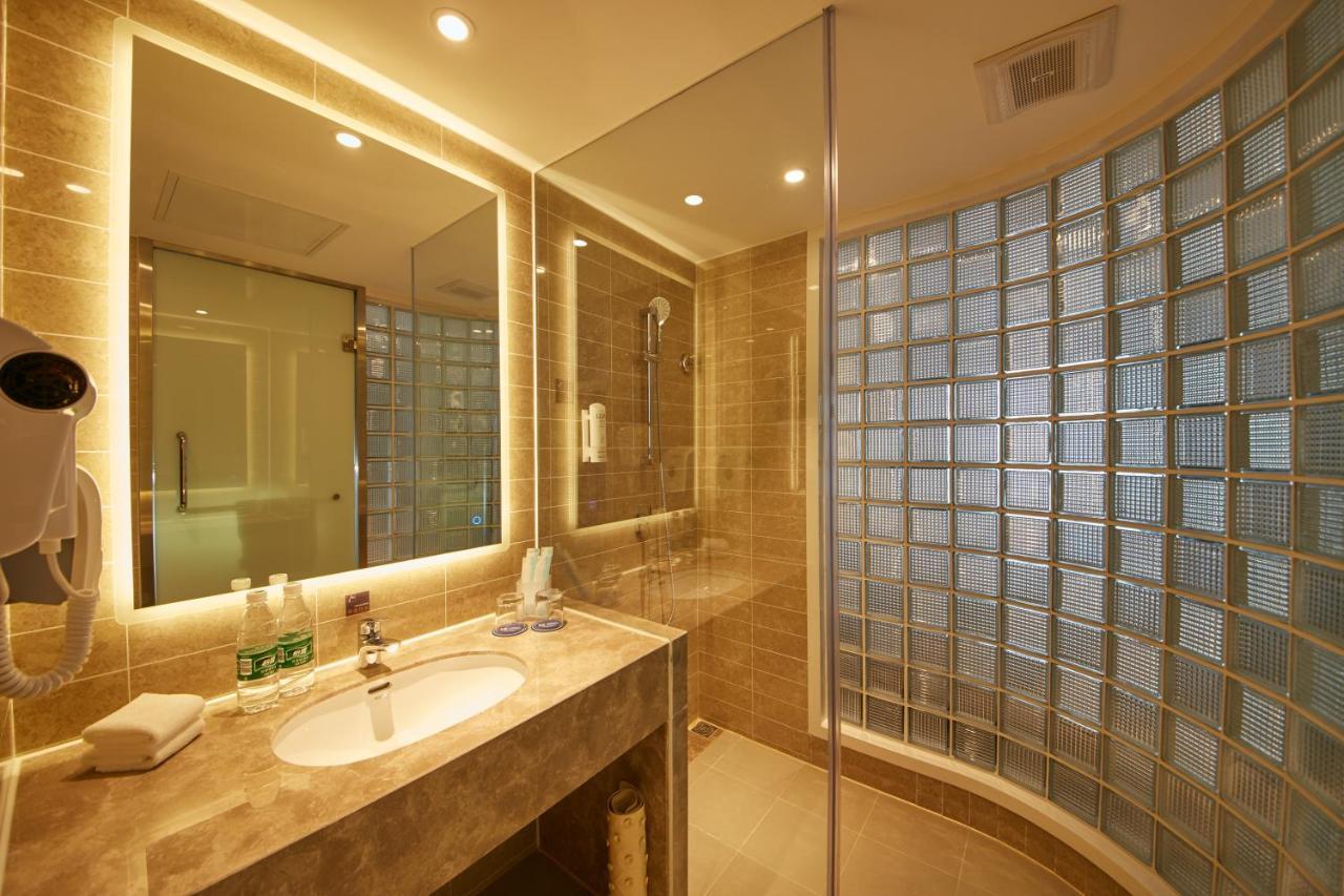 Holiday Inn Express Shenyang Tawan, An Ihg Hotel Esterno foto